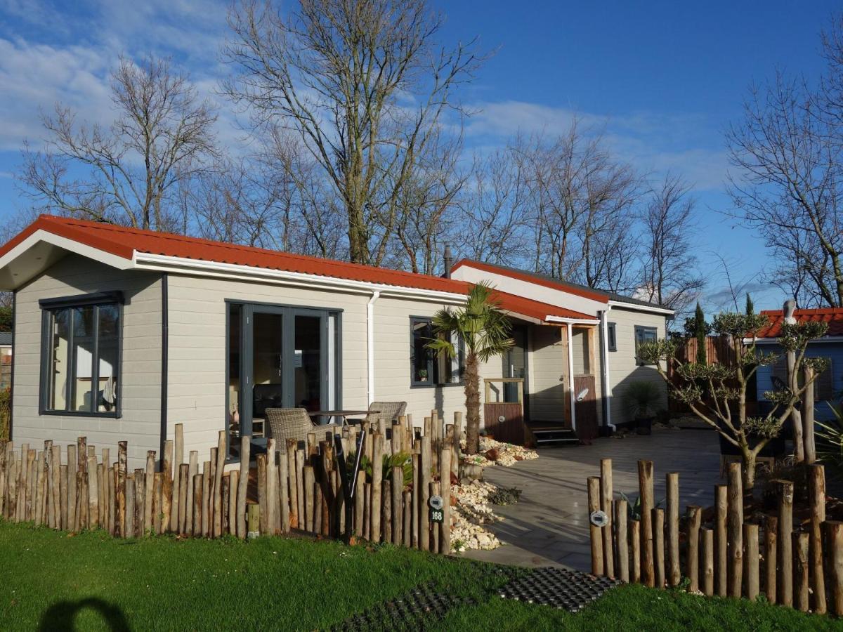 Chalet Sea Rocks With View And Garden Goedereede Kültér fotó